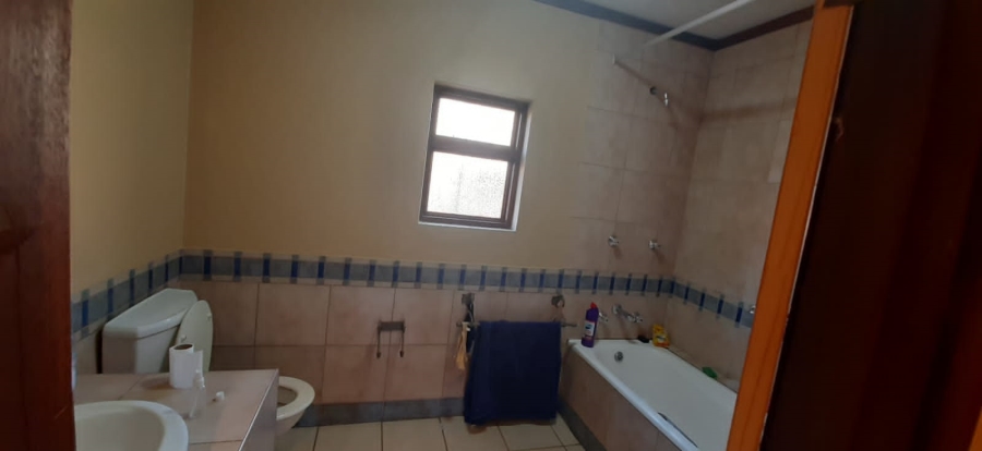 1 Bedroom Property for Sale in Brandwag Free State